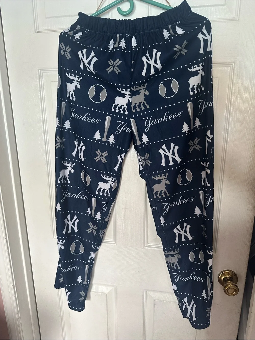 New York Yankees Navy Holiday Long Sleeve Pajamas- Kids L